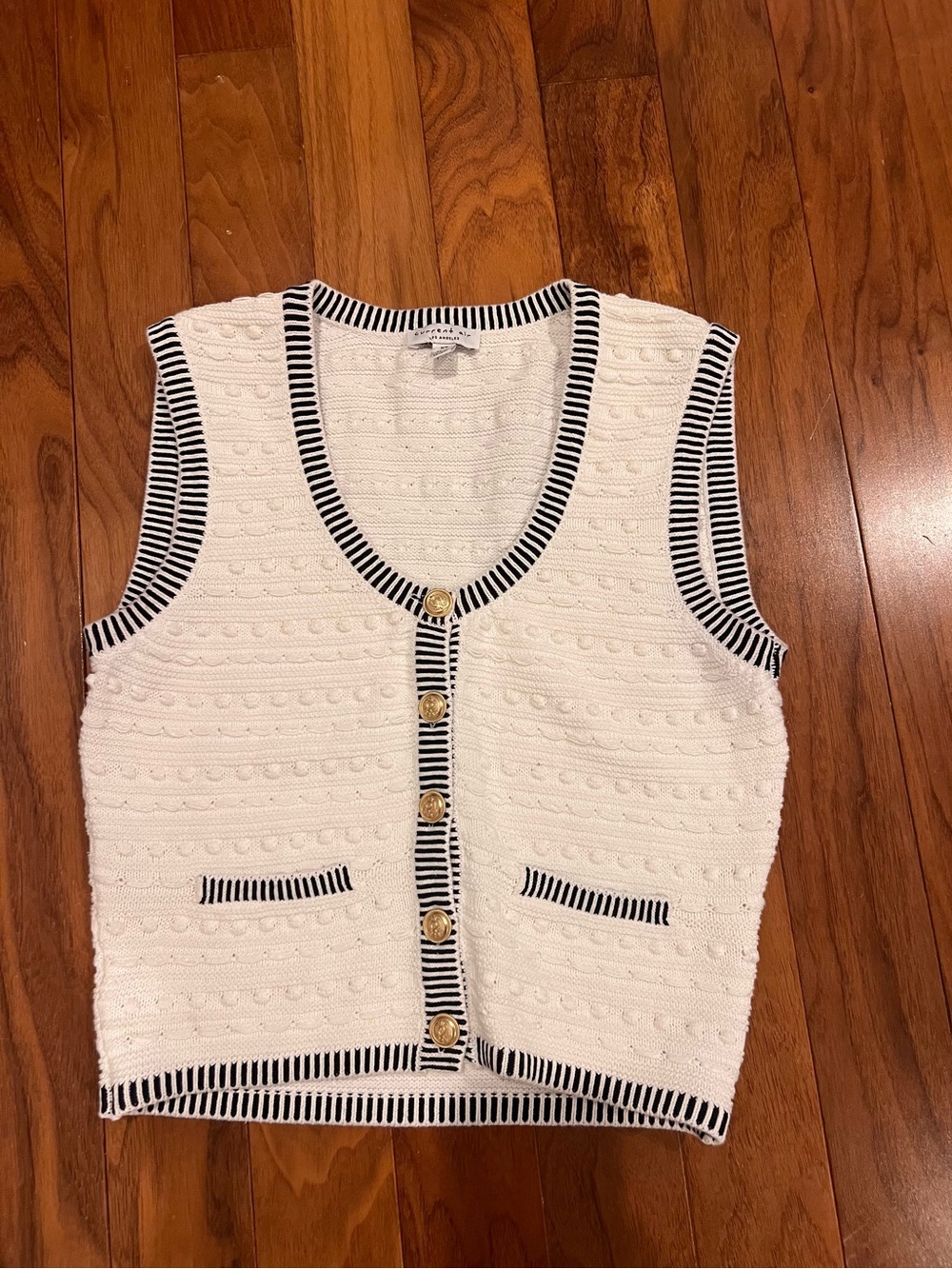 Classic V-Neck Knit Vest in White with Black Trim XS